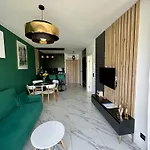 Apartment Blisko Gor Szyndzielnia *